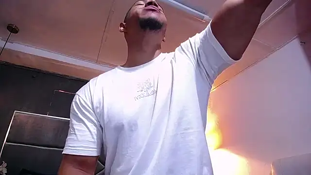 Snapshot of teddyfit19cm chatting on 28, 2, 2026 teddyfit19cm online show from 28, 2, 2026