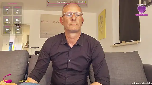 Snapshot of eternal_sin chatting on 3, 2, 2025 eternal sin online show from 3, 2, 2025