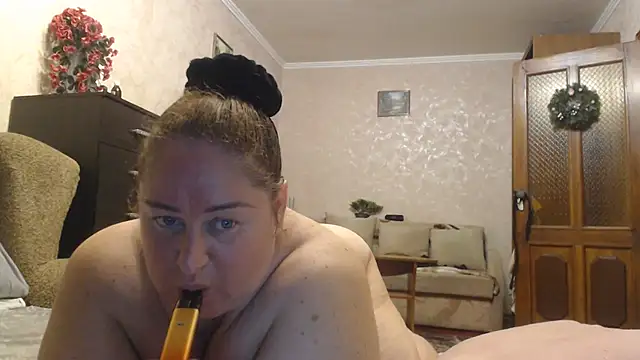 Snapshot of Amy_August chatting on 19, 6, 2026 Amy August online show from 19, 6, 2026