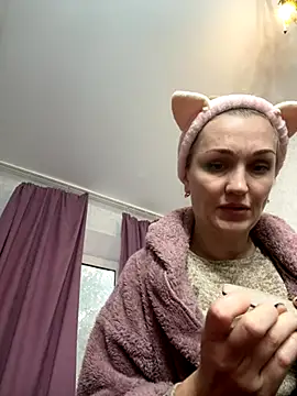 ModelEva online show from 23, 10, 2025