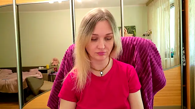 ModelEva online show from 9, 5, 2026