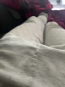 Snapshot of geilmeisje98 chatting on 5, 10, 2025 geilmeisje98 online show from 5, 10, 2025