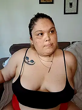 Snapshot of _BEL_ chatting on 13, 11, 2025 BEL online show from 13, 11, 2025