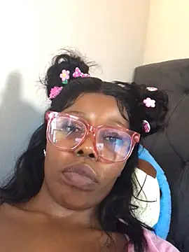 Snapshot of cherryontopy chatting on 26, 12, 2024 cherryontopy online show from 26, 12, 2024