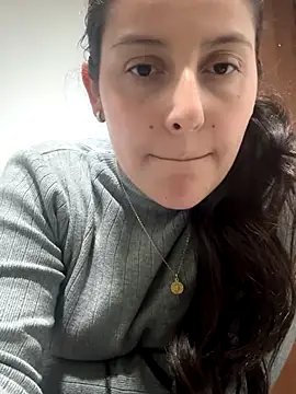 hannyrose  online show from 7, 10, 2025