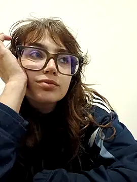 Snapshot of Blulilla69 chatting on 1, 11, 2025 Blulilla69 online show from 1, 11, 2025