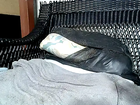 Snapshot of HungHawaiian808@xh chatting on 27, 1, 2025 HungHawaiian808xh online show from 27, 1, 2025