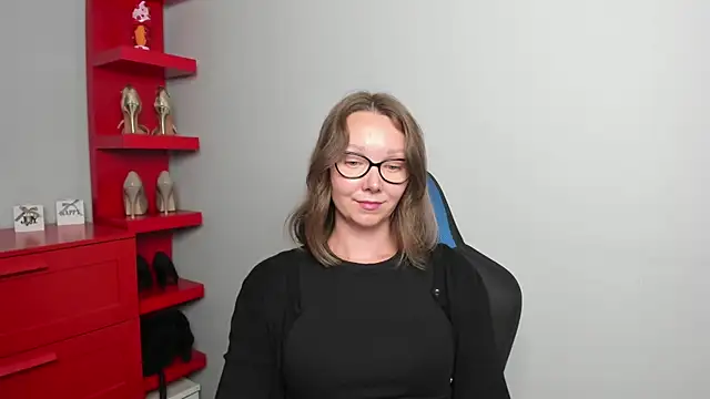 Cookie zoe online show from 14, 7, 2026