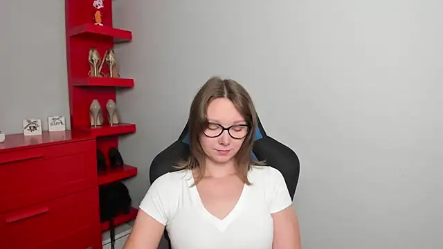 Cookie zoe online show from 28, 7, 2026