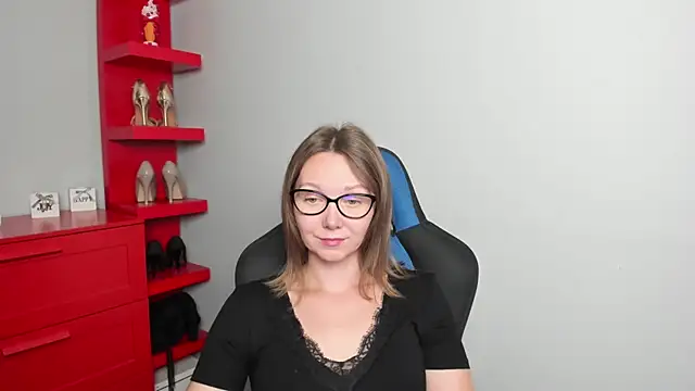 Cookie zoe online show from 3, 8, 2026