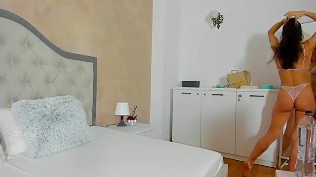 JennaMyers online show from 20, 10, 2025