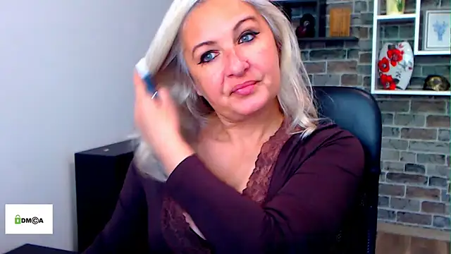 angel devil milf online show from 4, 5, 2026