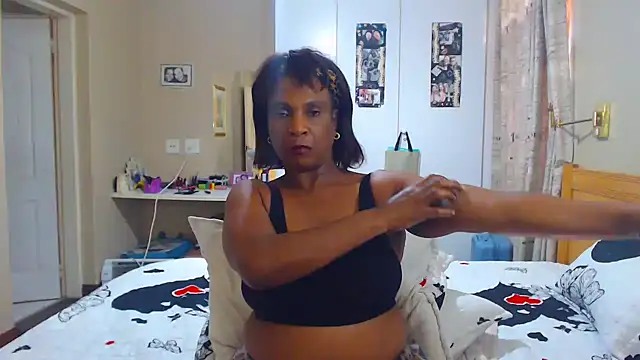 Hotgrannyx online show from 27, 2, 2025