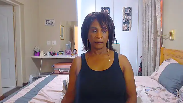 Hotgrannyx online show from 23, 3, 2025