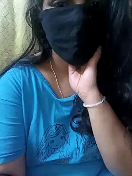 Rising Smiler online show from 28, 1, 2025