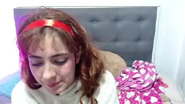 sarah lovesu online show from 15, 3, 2025