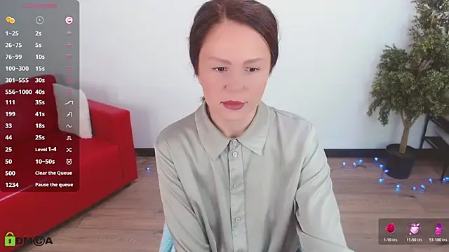 VickyGolden online show from 7, 6, 2026