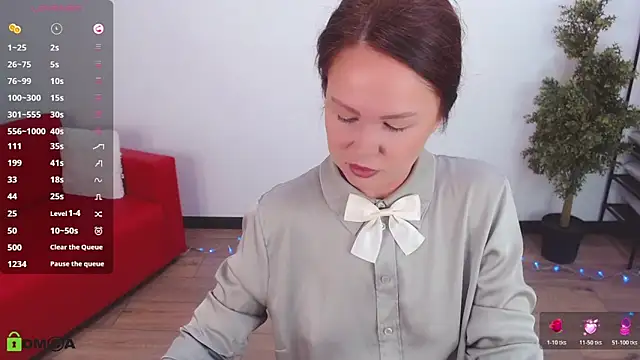 VickyGolden online show from 17, 6, 2026