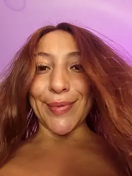 Snapshot of VickyHoult chatting on 16, 2, 2025 VickyHoult online show from 16, 2, 2025