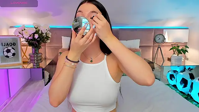 MiaMuse online show from 12, 6, 2026