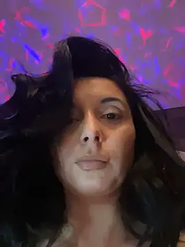 Snapshot of YreneRay chatting on 8, 12, 2024 YreneRay online show from 8, 12, 2024