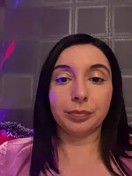 Snapshot of YreneRay chatting on 11, 12, 2024 YreneRay online show from 11, 12, 2024