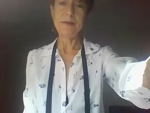 Snapshot of SwettyViktory chatting on 7, 4, 2026 SwettyViktory online show from 7, 4, 2026