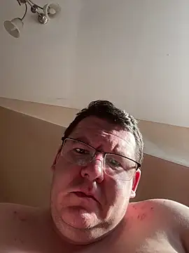 Tomi2244 online show from 11, 3, 2026