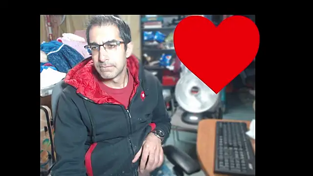 Snapshot of Gsmile1 chatting on 8, 3, 2026 Gsmile1 online show from 8, 3, 2026