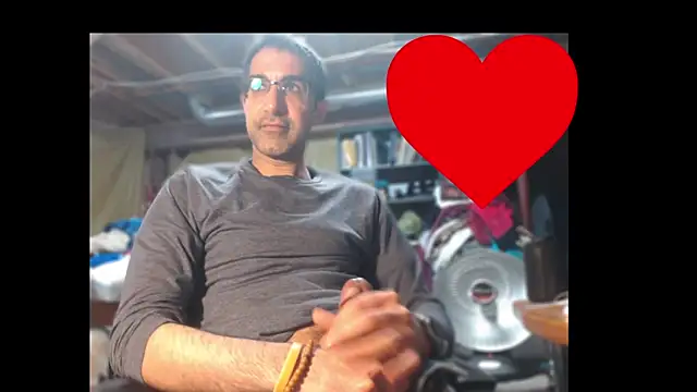 Snapshot of Gsmile1 chatting on 29, 3, 2026 Gsmile1 online show from 29, 3, 2026