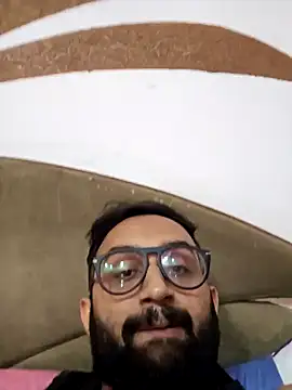 love4shownude online show from 4, 1, 2025