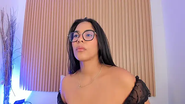 GenesisRuiz online show from 8, 6, 2026