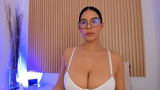 GenesisRuiz online show from 29, 6, 2026