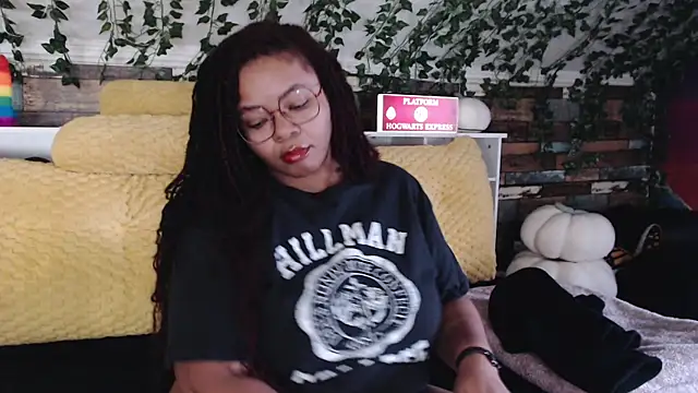 -khayaparker online show from 11, 2, 2025