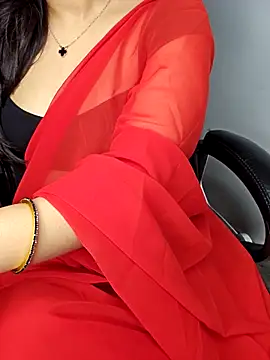 Snapshot of aliyaah_singh chatting on 17, 9, 2025 aliyaah singh online show from 17, 9, 2025