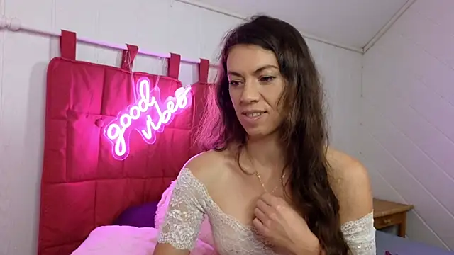 Snapshot of TiffanyDollxxx chatting on 6, 11, 2025 TiffanyDollxxx online show from 6, 11, 2025