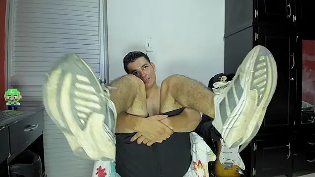 Snapshot of VincentSavage chatting on 10, 2, 2026 VincentSavage online show from 10, 2, 2026