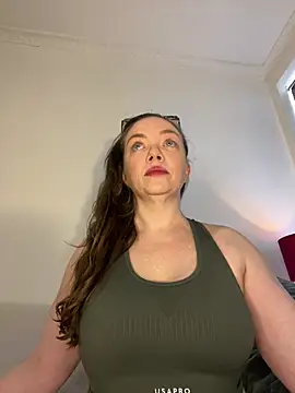 Snapshot of FemDom_RubyKnightXXO chatting on 22, 5, 2026 FemDom RubyKnightXXO online show from 22, 5, 2026