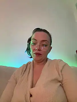 FemDom RubyKnightXXO online show from 28, 7, 2026