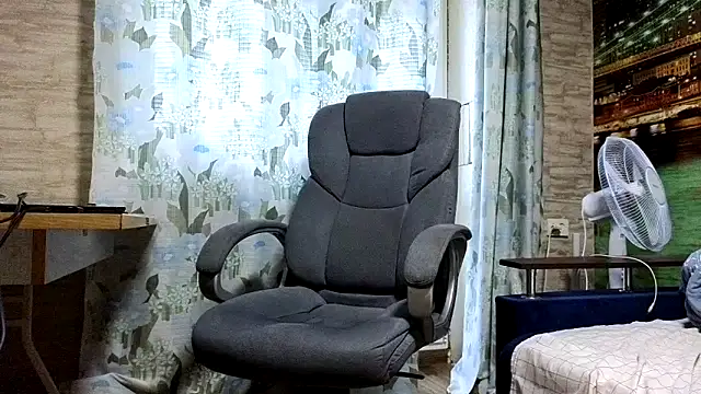 xxrokixxx online show from 23, 12, 2024