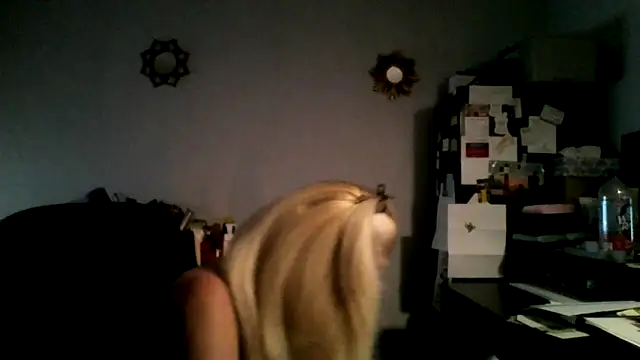 Snapshot of XTRAHORNYONE chatting on 2, 10, 2025 XTRAHORNYONE online show from 2, 10, 2025