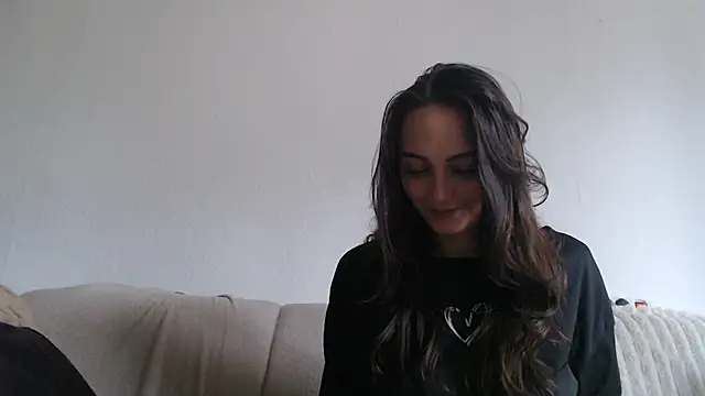 Katze22 online show from 18, 12, 2024