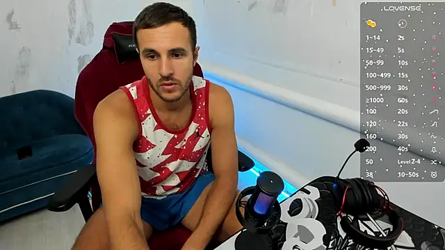 Snapshot of Raamoss chatting on 13, 3, 2025 Raamoss online show from 13, 3, 2025