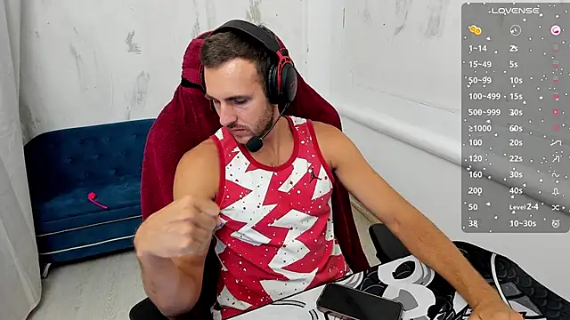 Snapshot of Raamoss chatting on 13, 3, 2025 Raamoss online show from 13, 3, 2025