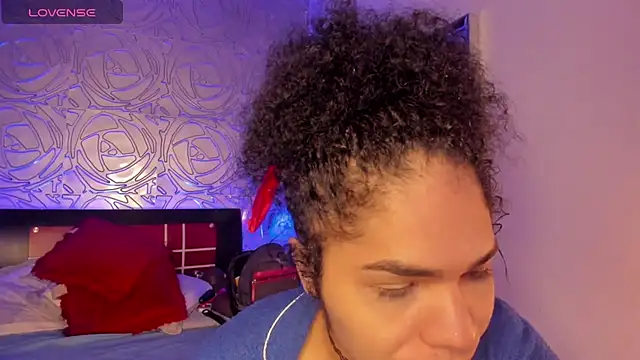 Snapshot of vennus1_ chatting on 5, 3, 2025 vennus1  online show from 5, 3, 2025