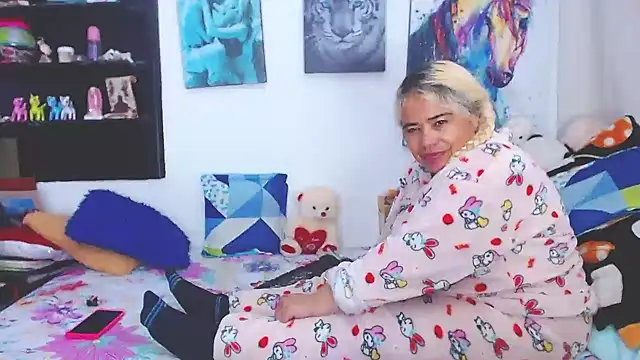 estrellita fugaz16x online show from 3, 3, 2025