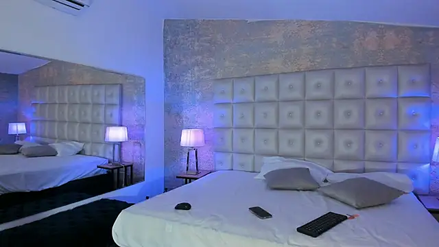 Maddysex  online show from 26, 11, 2025