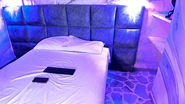 Maddysex  online show from 30, 4, 2026