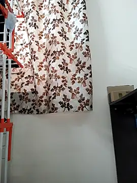 captain juicyprecum online show from 11, 3, 2025