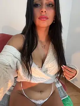 Snapshot of sweetAli_ chatting on 28, 2, 2025 sweetAli online show from 28, 2, 2025